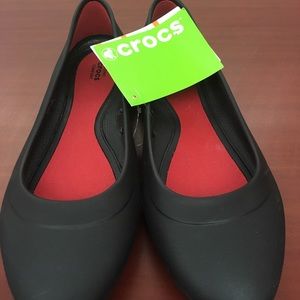 Ladies size 10 Crocs. Tags attached. Retail $35.99
